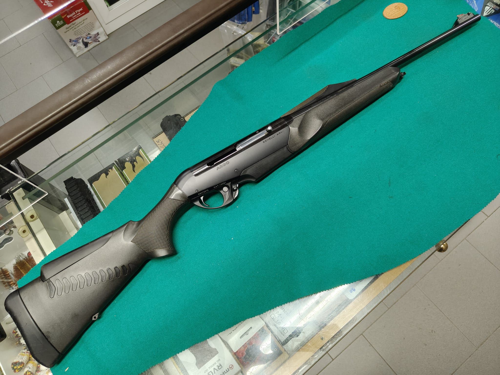Benelli carabina semiauto. mod. Argo Synt. cal. 30.06 Sprg.